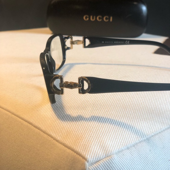 Gucci reading glasses - Picture 3 of 4